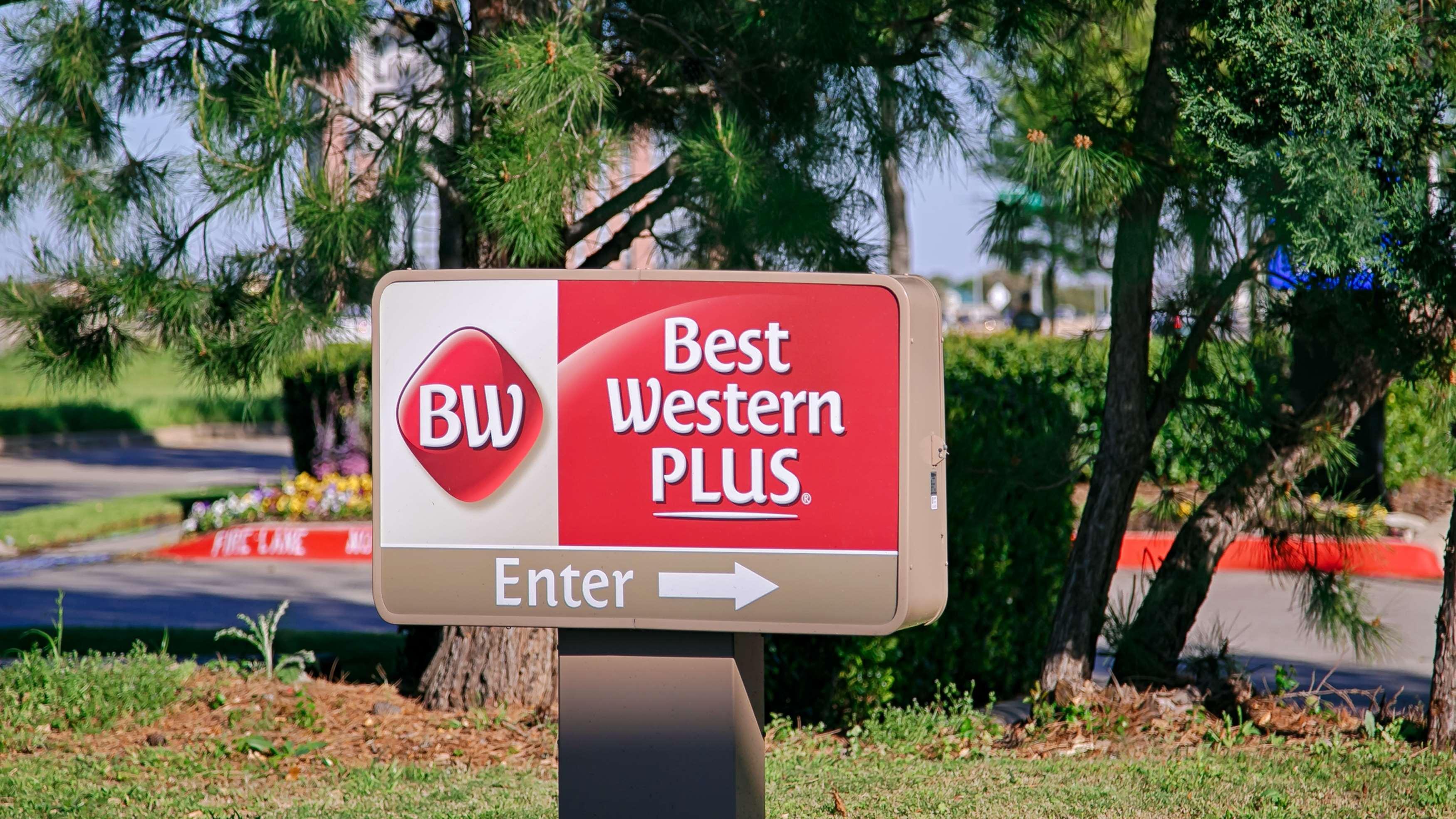 Best Western Plus DFW Airport Suites Irving Exterior foto